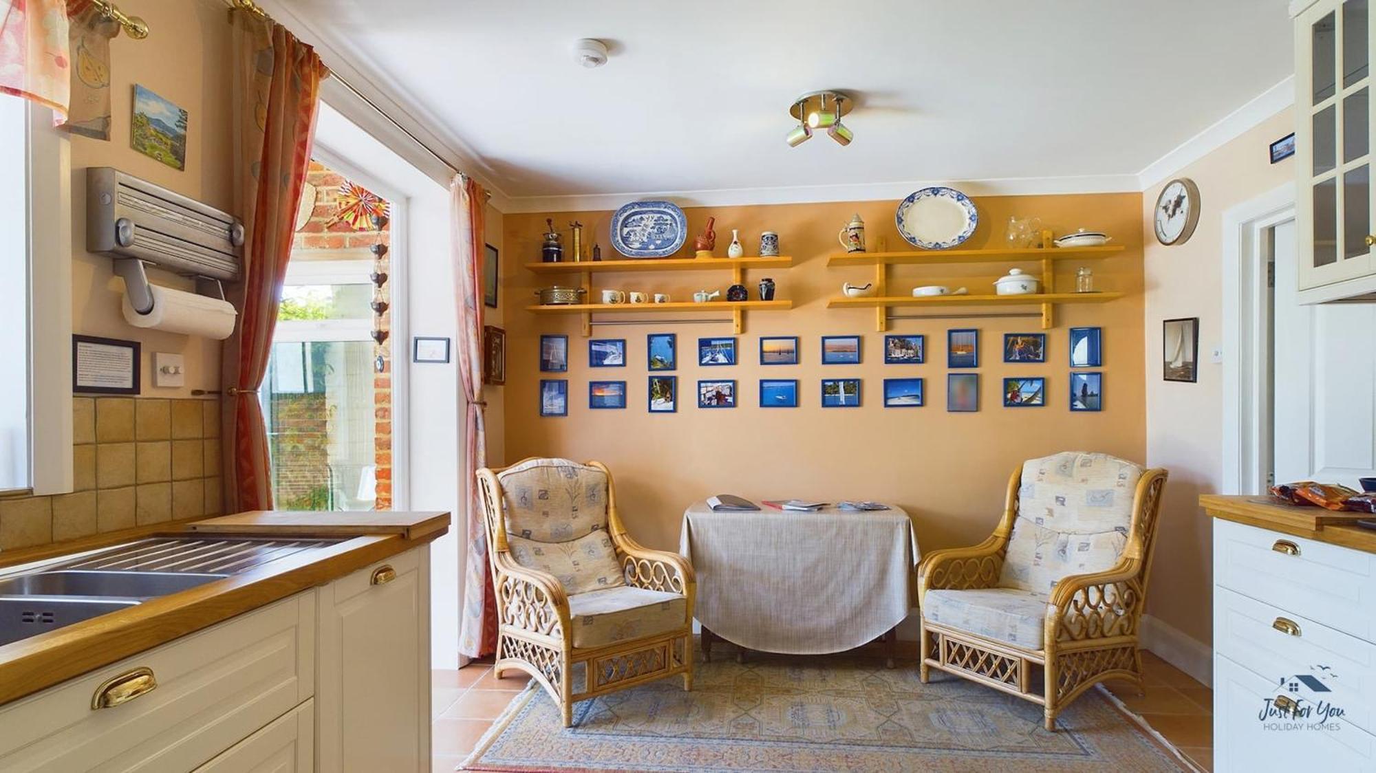 Anchor Down Cottage The Perfect Seaside Retreat Sleeps 4 Beach 2 Mins Ryde  Bagian luar foto