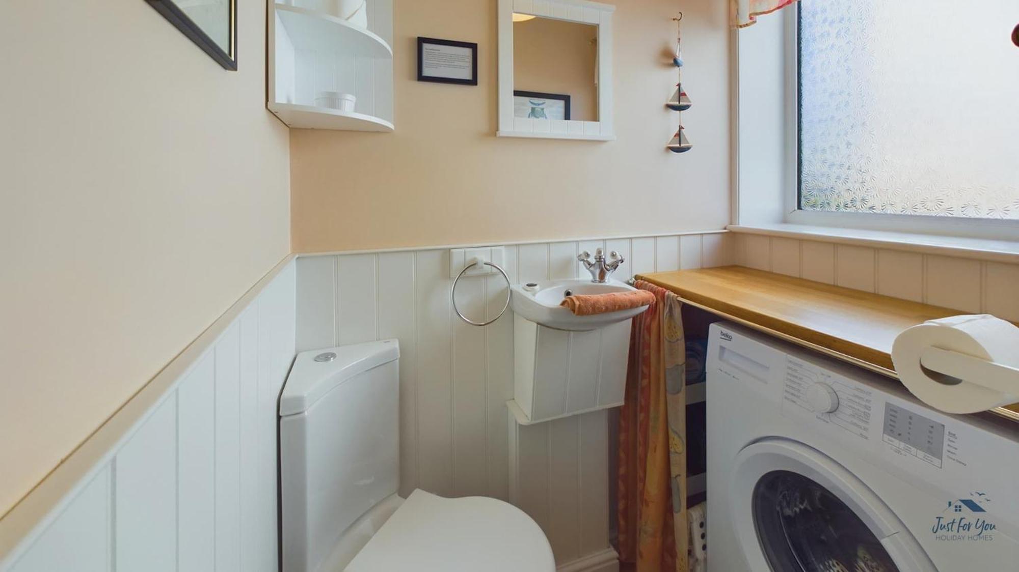 Anchor Down Cottage The Perfect Seaside Retreat Sleeps 4 Beach 2 Mins Ryde  Bagian luar foto