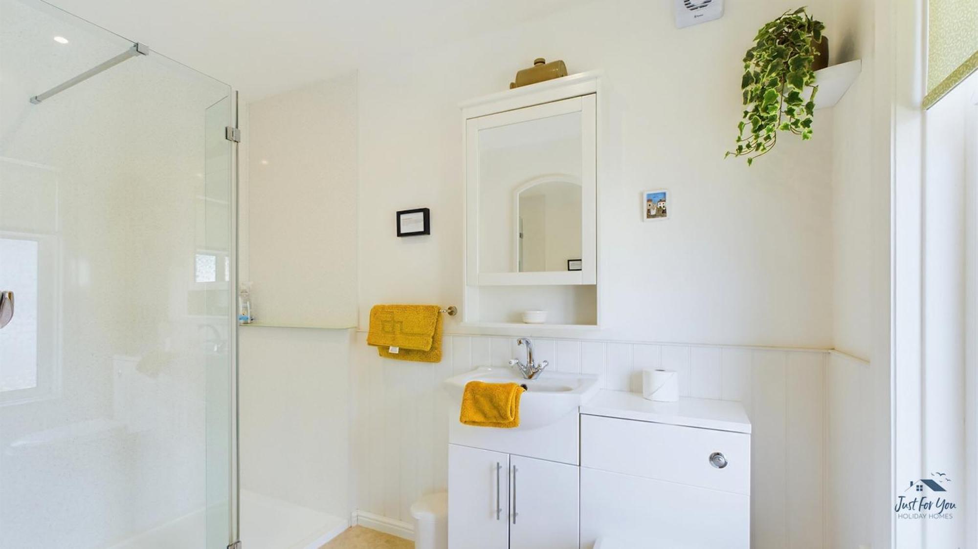 Anchor Down Cottage The Perfect Seaside Retreat Sleeps 4 Beach 2 Mins Ryde  Bagian luar foto